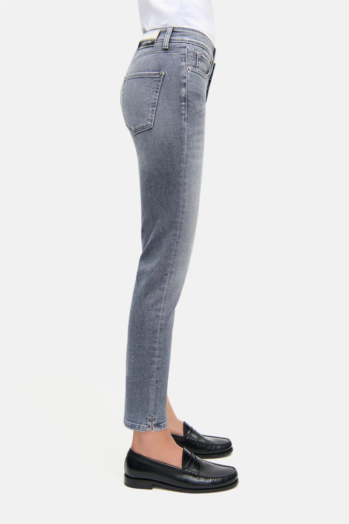 Piper short Strassdetail