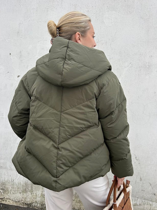 Yaz Short Coat