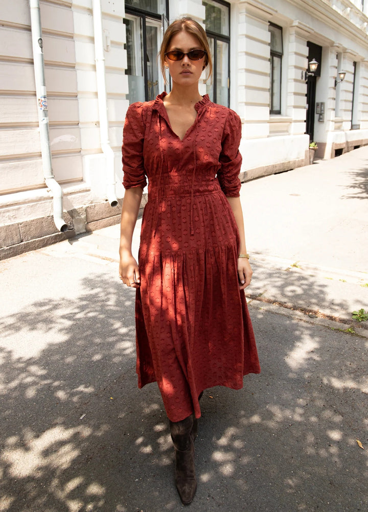 Madison Dress Cinnamon