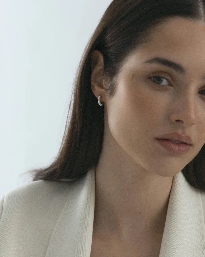 Pave everyday small hoops
