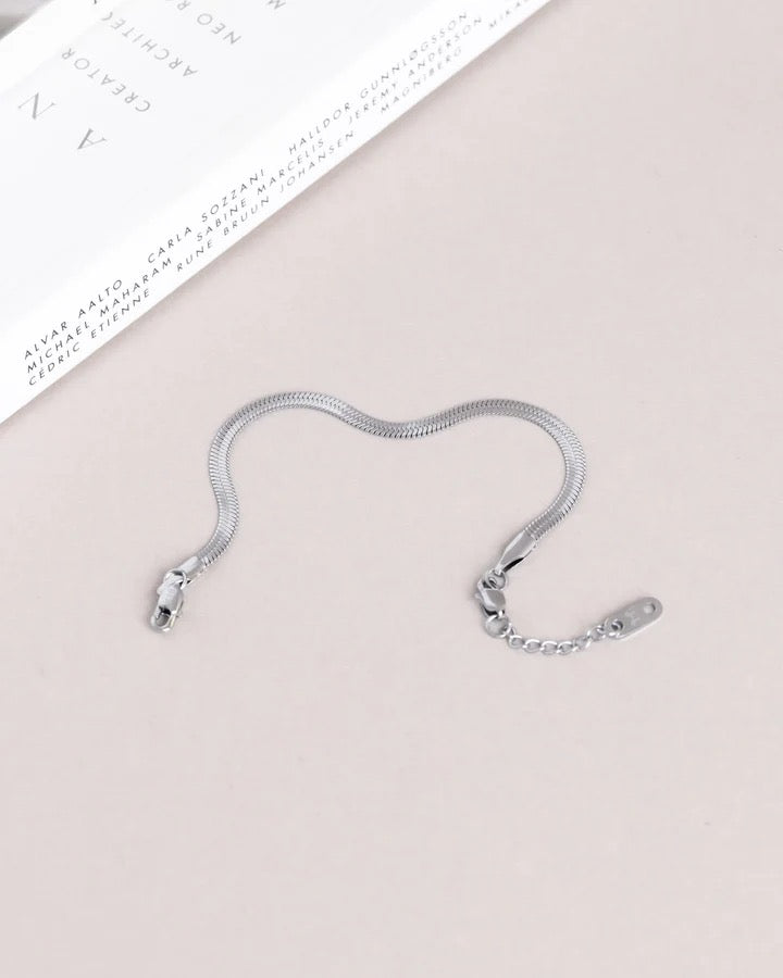 Thin Snake Bracelet Silver Small
