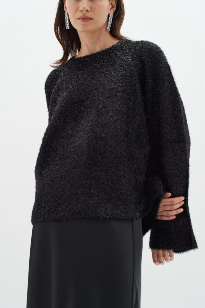 Yelena Pullover