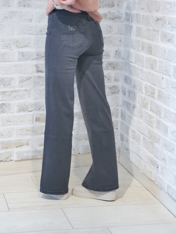 Palazzo 6211 jossie night