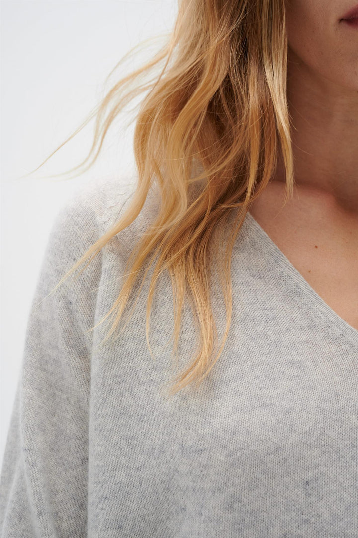 Lukka V-neck Cashmere