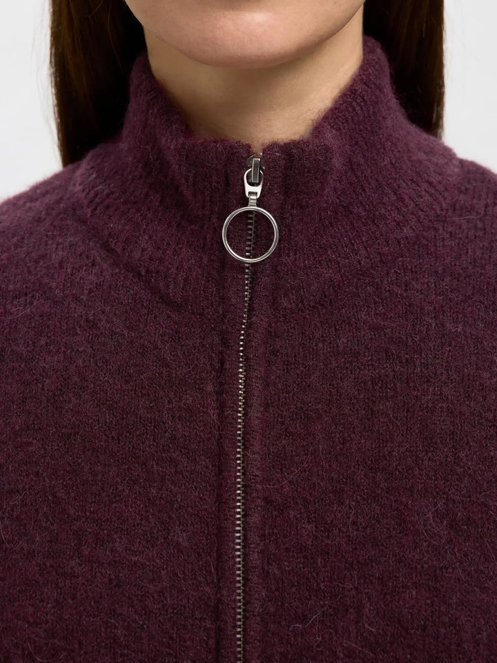 SIA RAS KNIT ZIPPER CARD