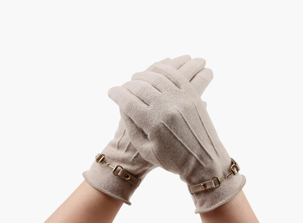 Manzini Tynn Ullvante med Hestebitt