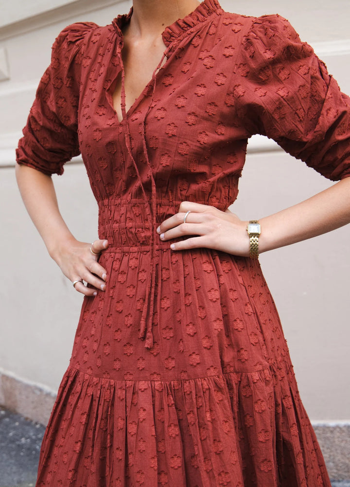 Madison Dress Cinnamon