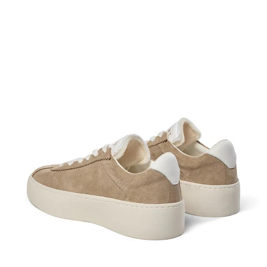Saga suede
