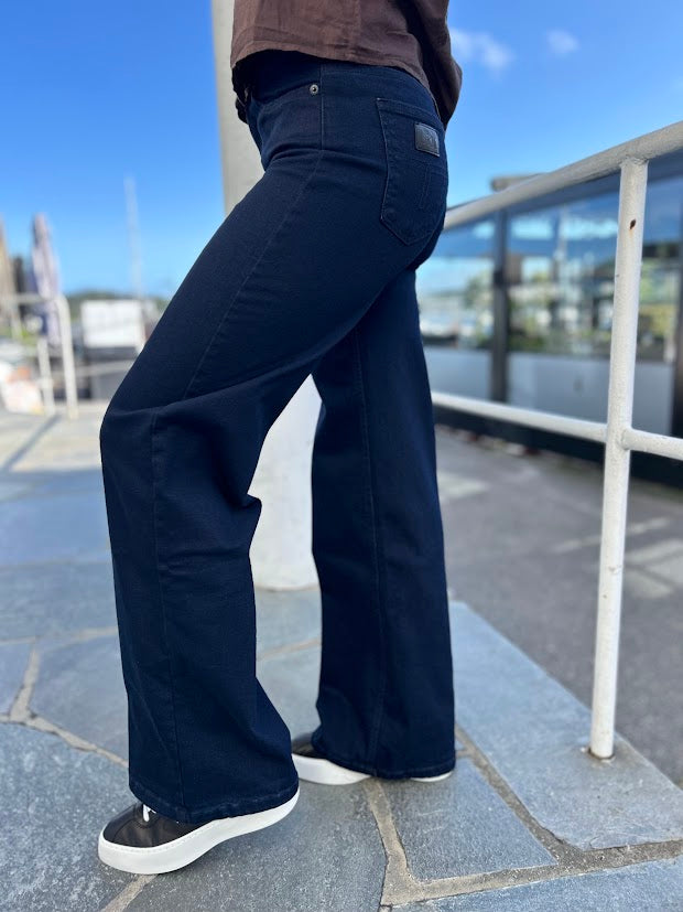 2142 Palazzo Night blue rinse