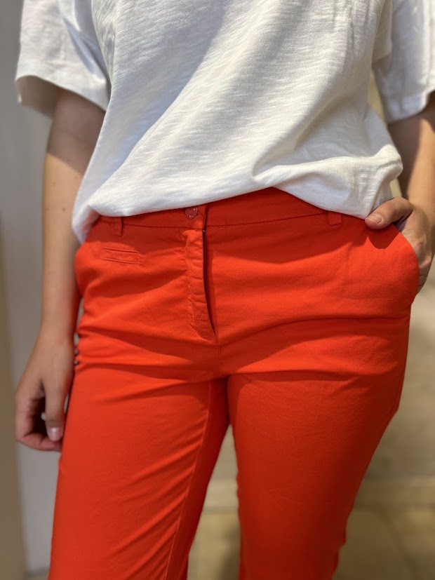 Stella Chino Cropped