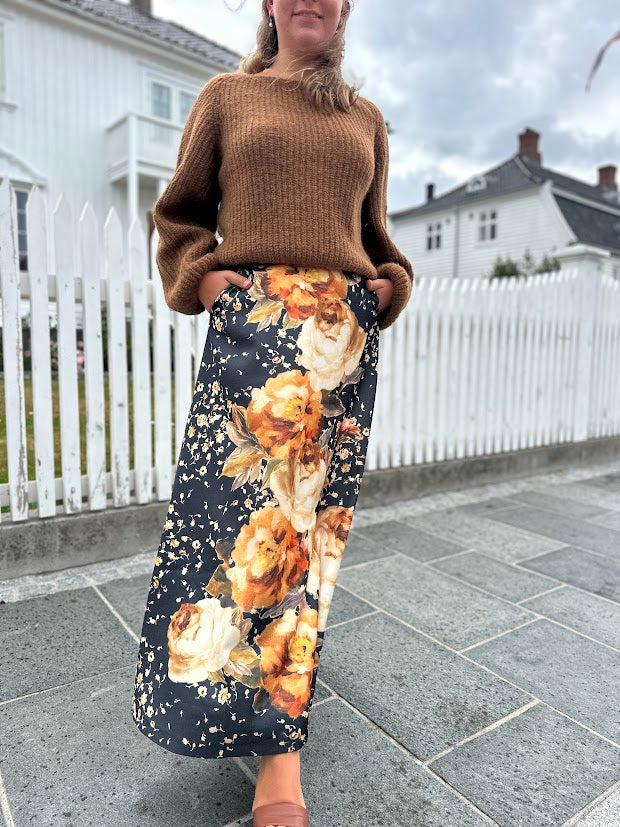 Tailored Satin Skirt