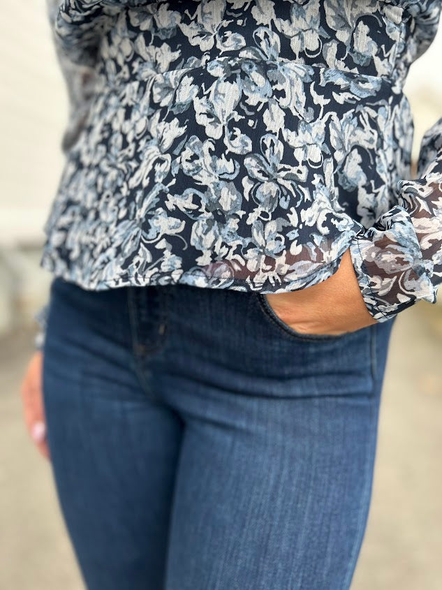 Celia 7132 night blue strike