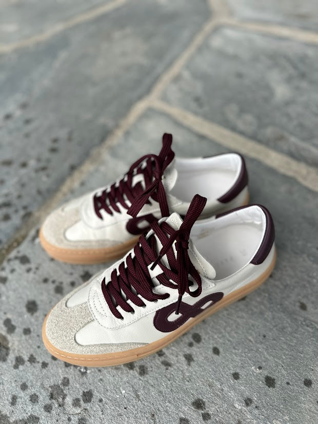 Kohia Sneakers