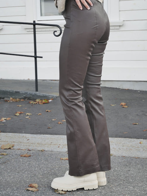 Cedar Skinnbukse lang