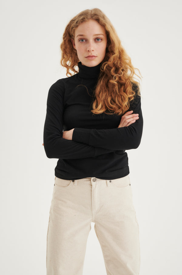 Fang høyhalset ullgenser