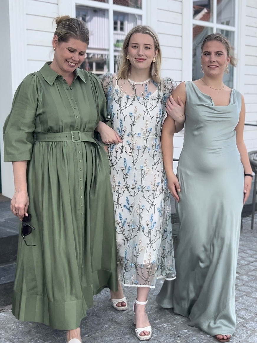 Bryllup og fest kjoler