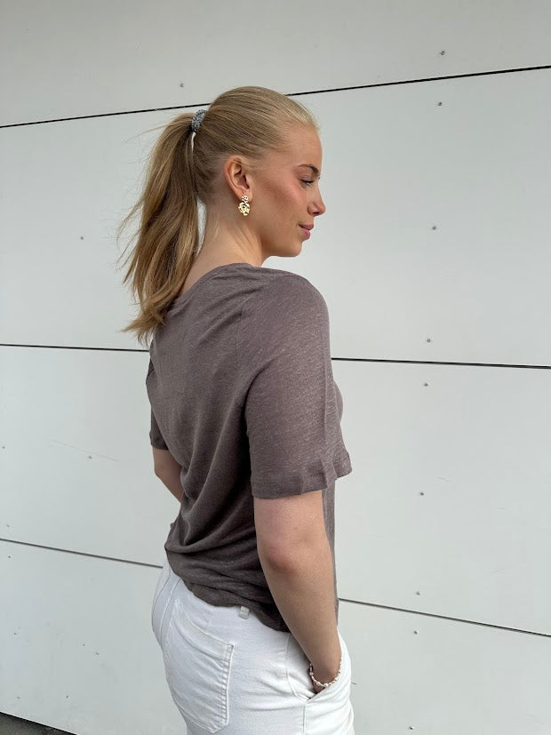 Ingeborg T-Skjorte