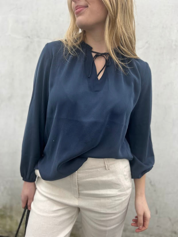 Mali Silkebluse