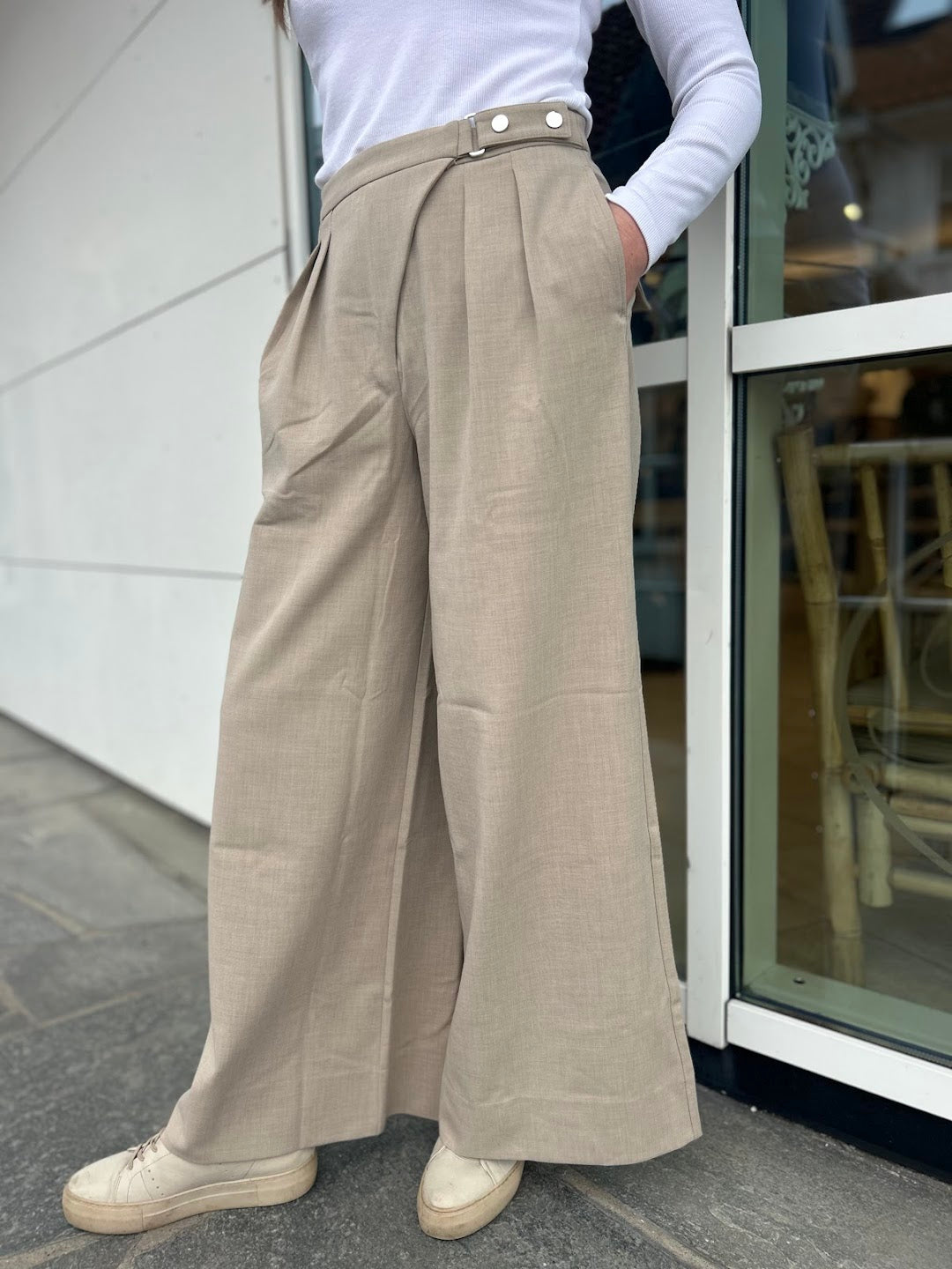 Uma 826 extra wide fit