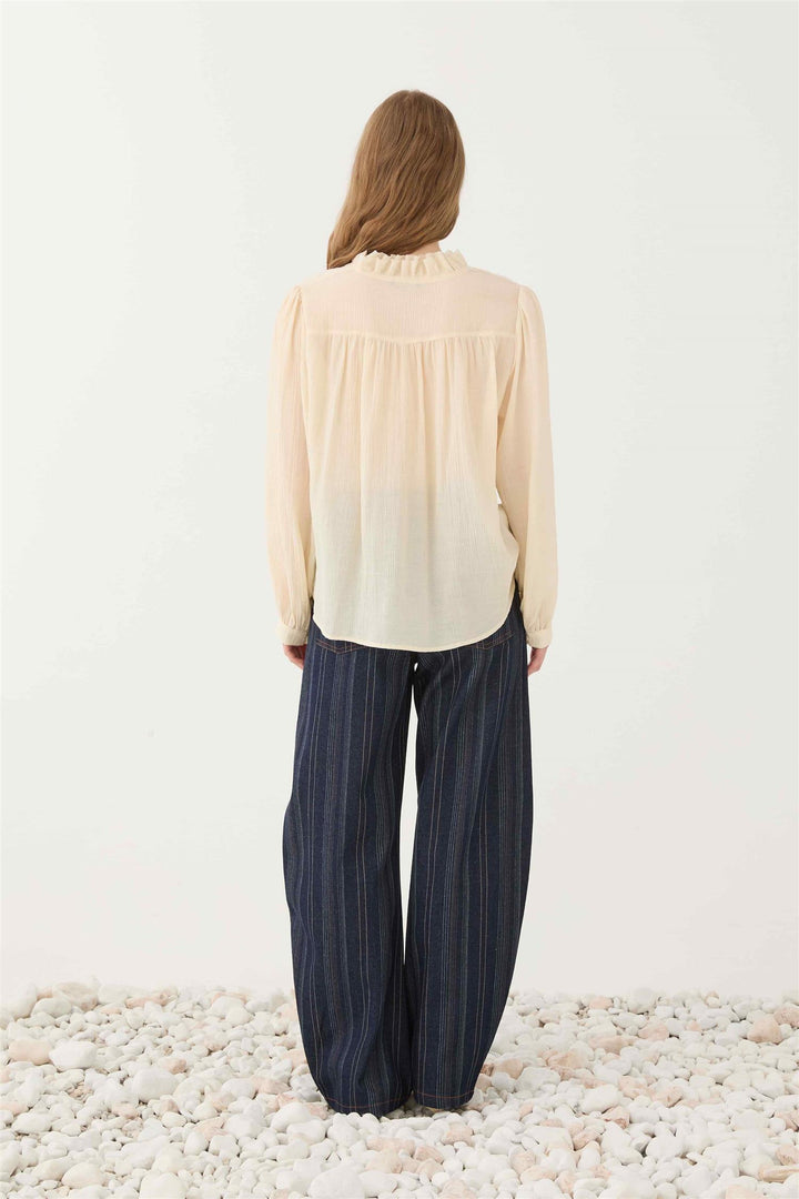 Blusa Ruffles Crema