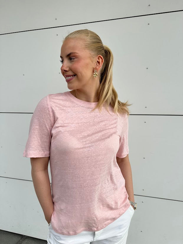 Ingeborg T-Skjorte