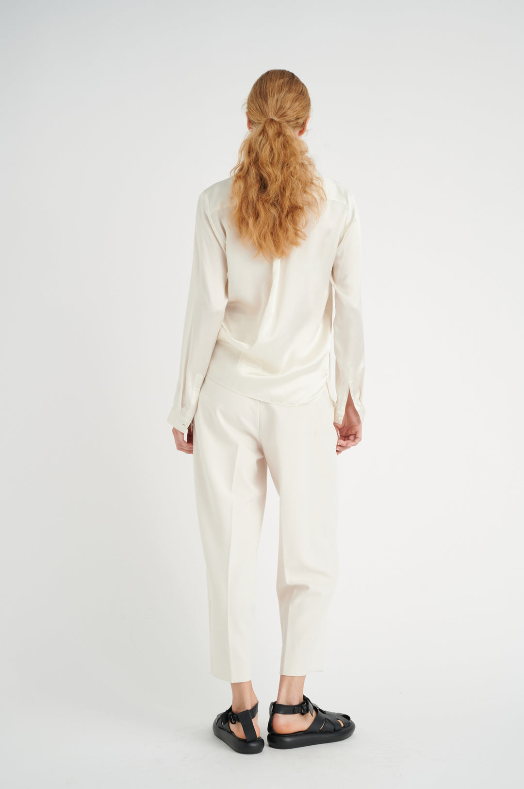 leonore shirt premium whisper white