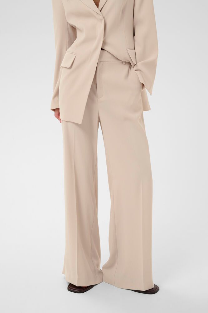 Briez Slit Pants