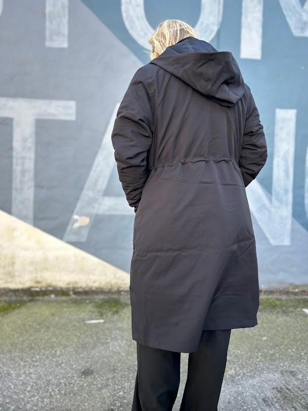 Lizzi Technical Coat