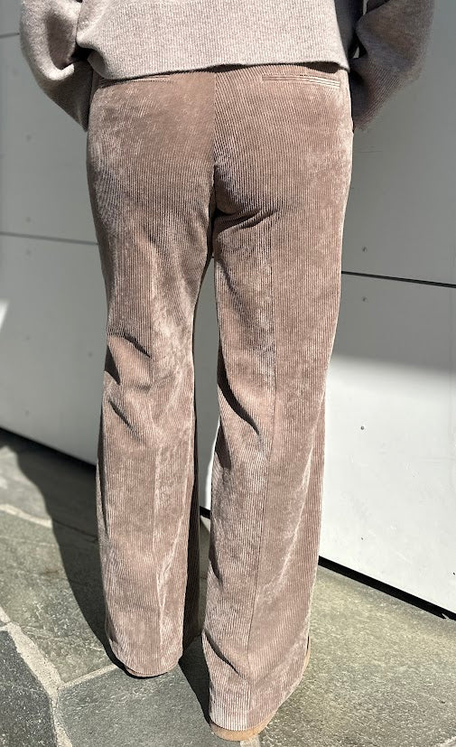 Amelie Corduroy