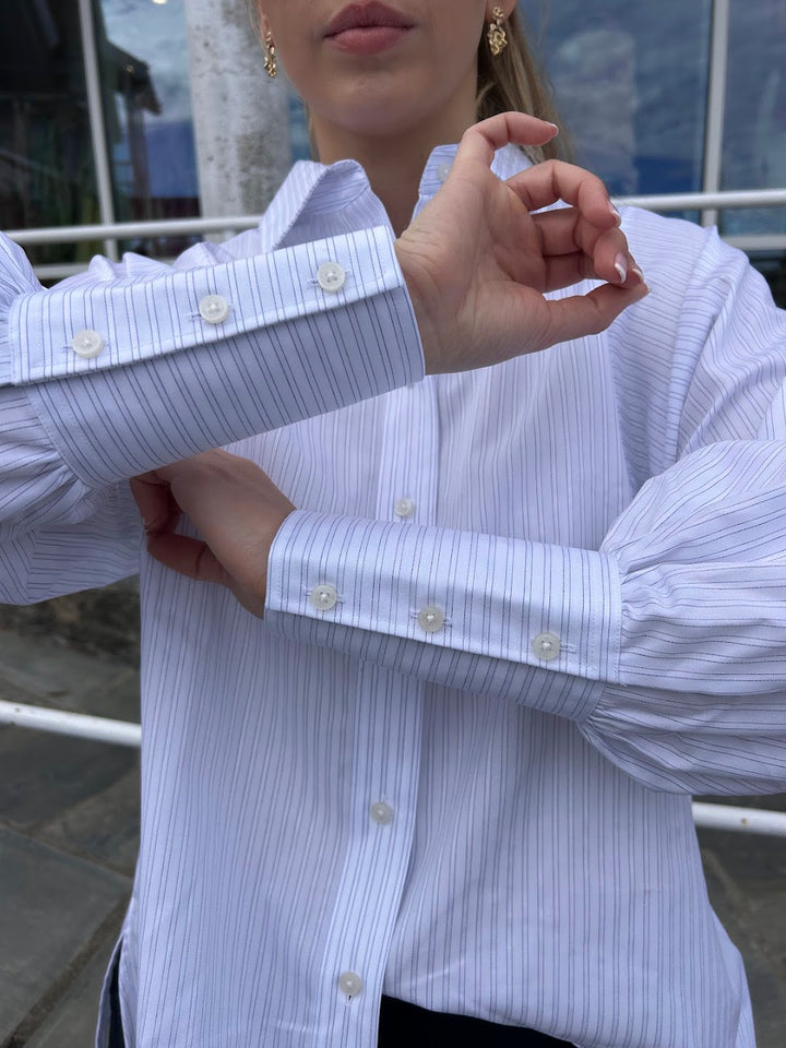 Anne striped, satin stripe