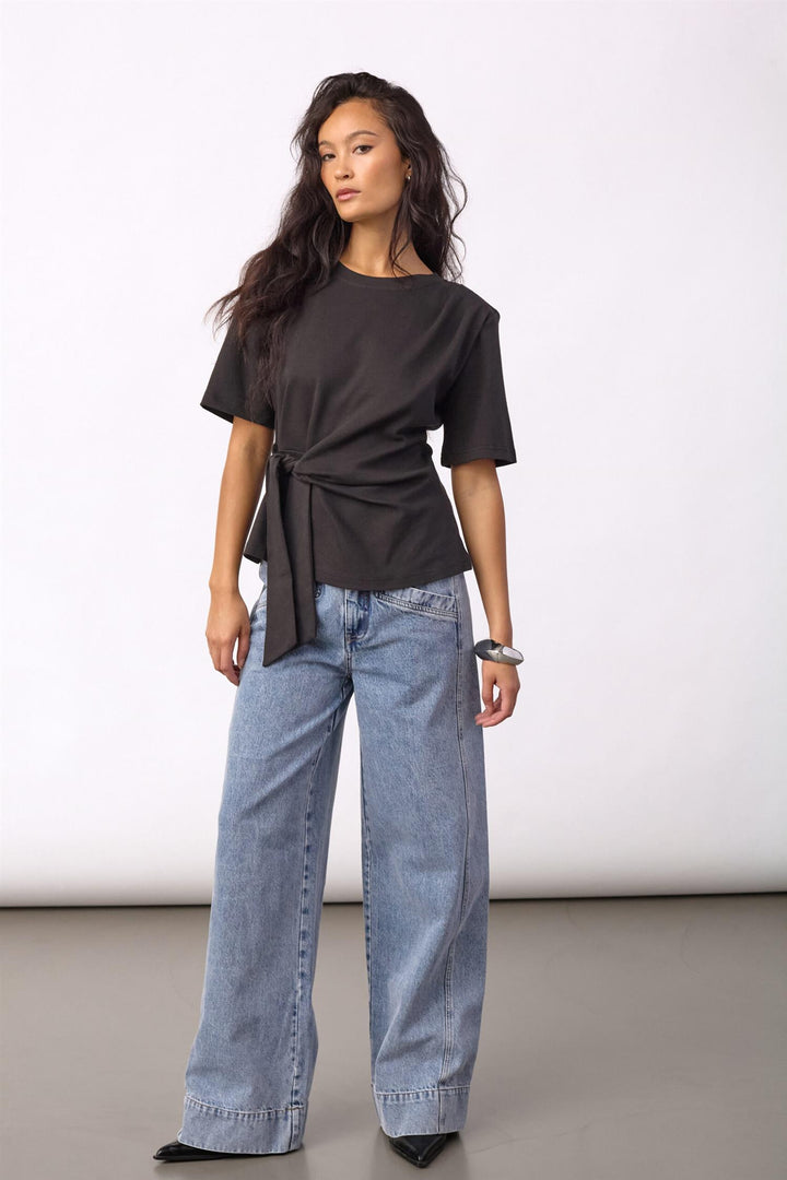 Oriane pleat tie tee black