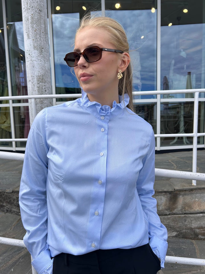 Juliette shirt, skyblue