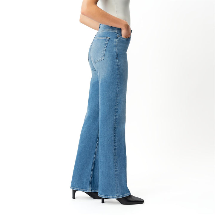 Relaxed Comfort Denim Jeans