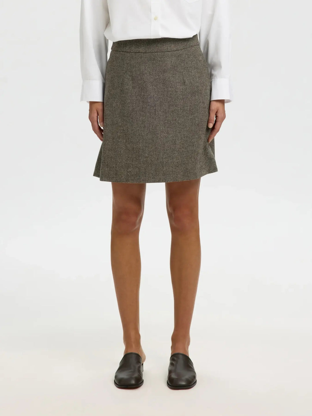reeda wool blend short skirt brownie