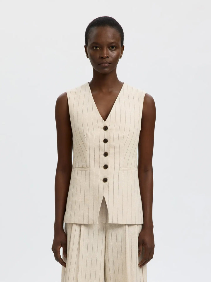 Fitted Vilka Vest