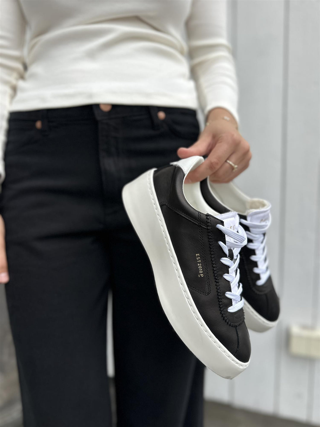 Saga suede