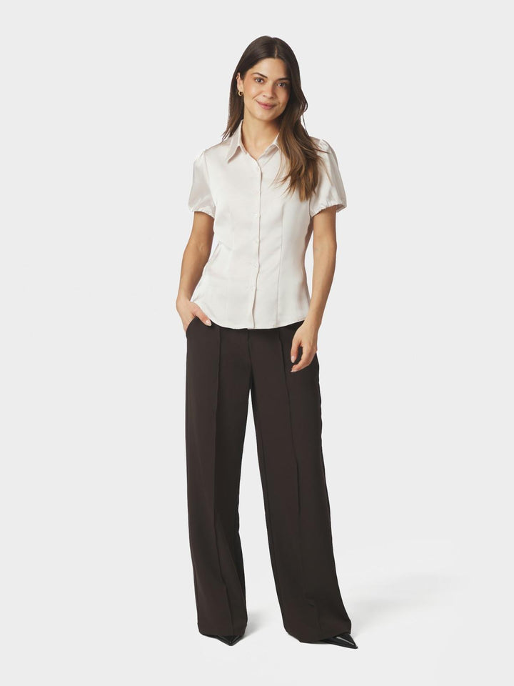 Lyselle heavy sateen shirt pearl