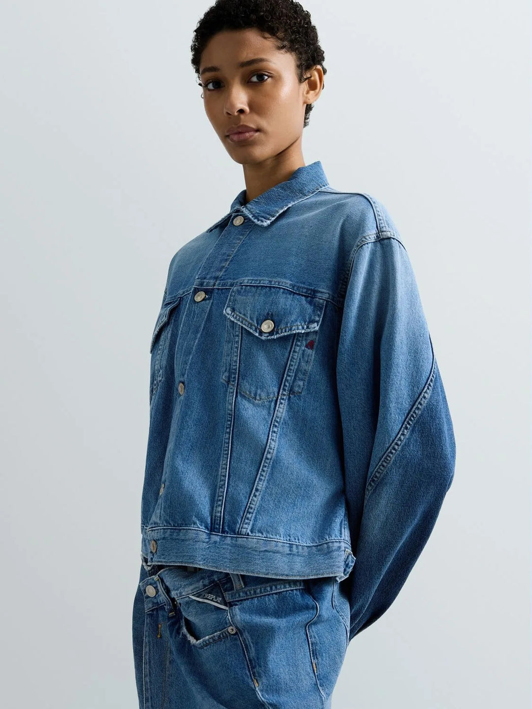 TWO-TONE DENIM RELAXED-FIT JACKET
