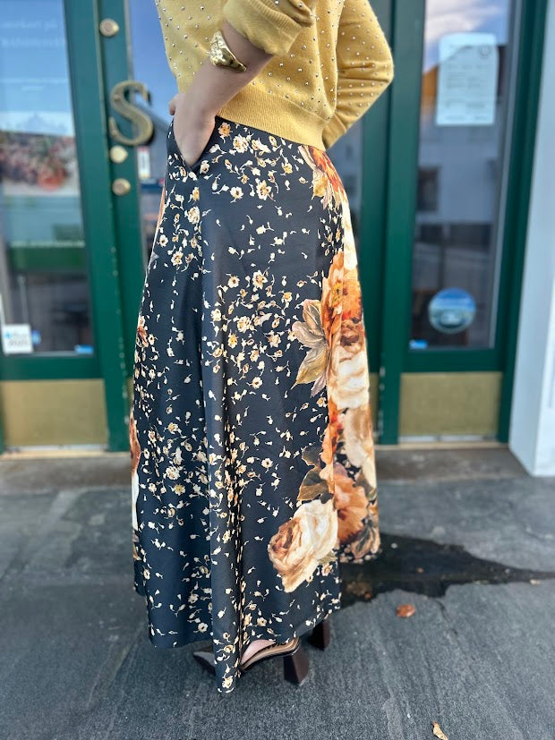 Tailored Satin Skirt