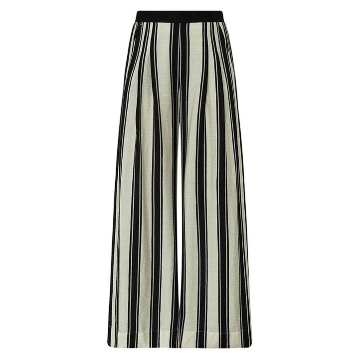 Cloe Atalie Jo Pant