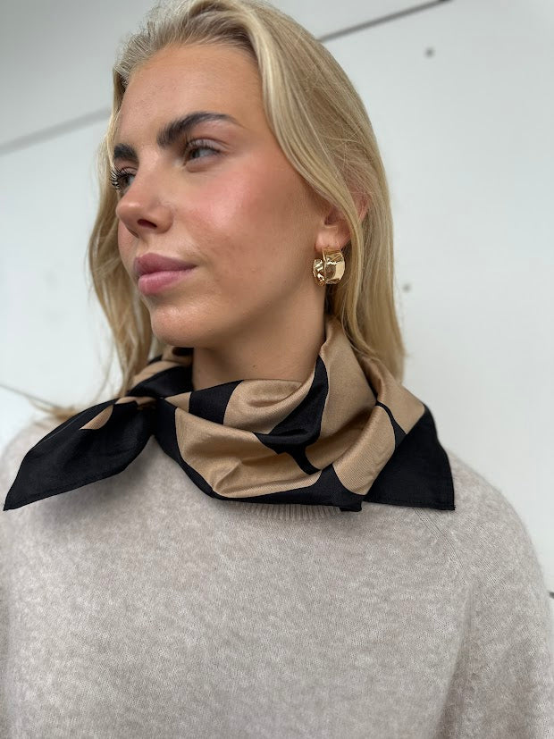 Rafiq Scarf Refined