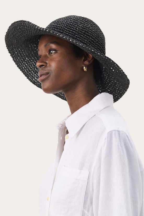 Pouline Hatt