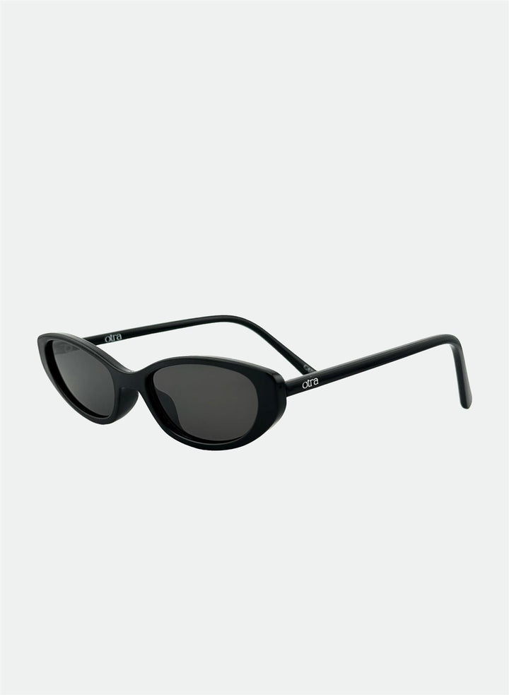 Lulu Black/Smoke
