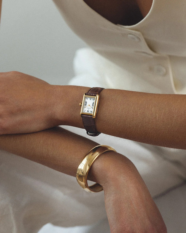 Timeless Brown Leather Gold