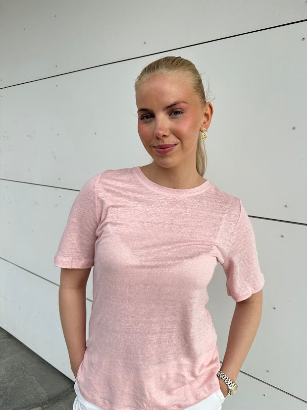 Ingeborg T-Skjorte