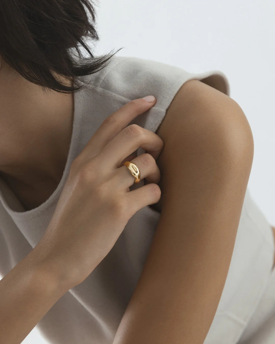 Wavy Bolded Gold Ring