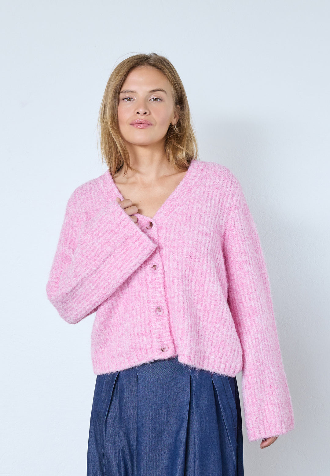 Charlie V-Cardigan