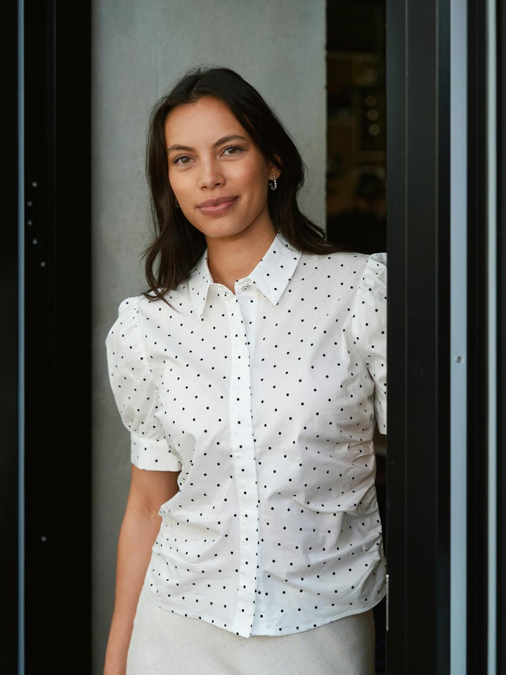 Frannie dot top
