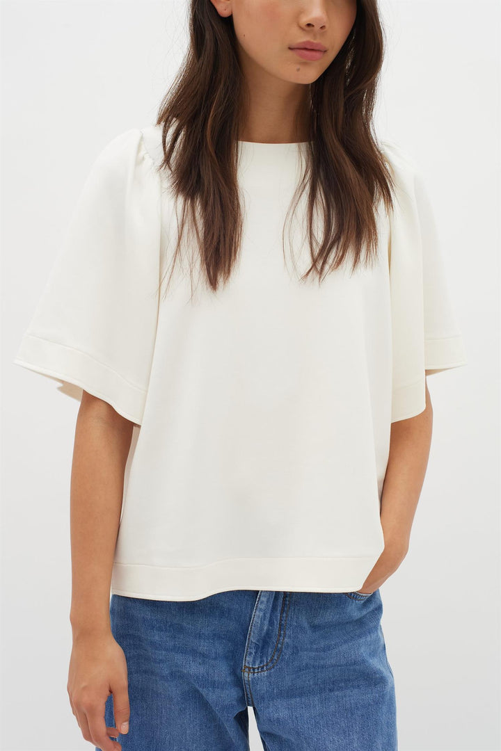 Leicent Top