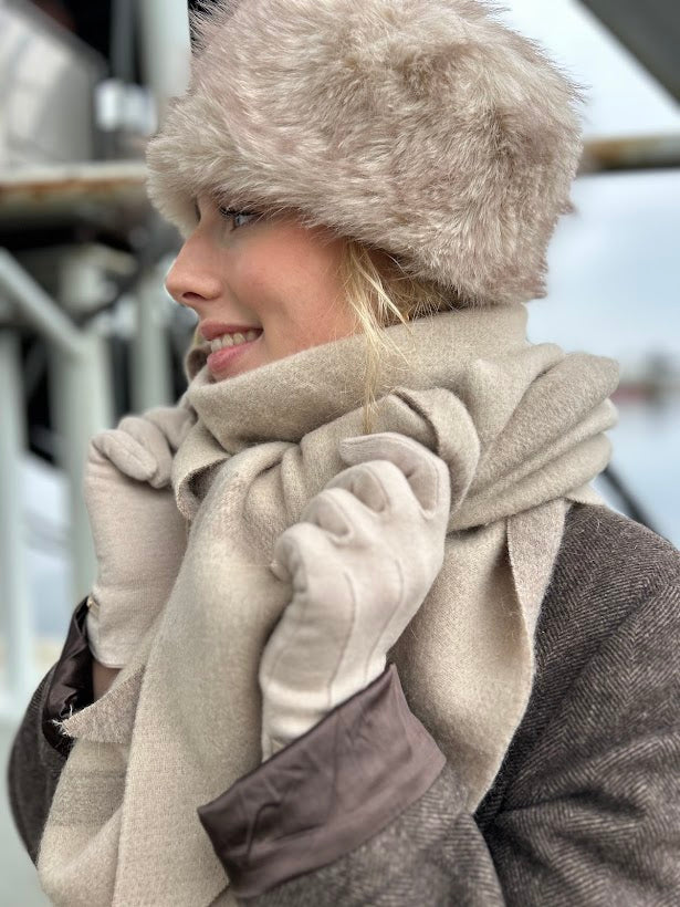 Carla Lue I Fuskepels